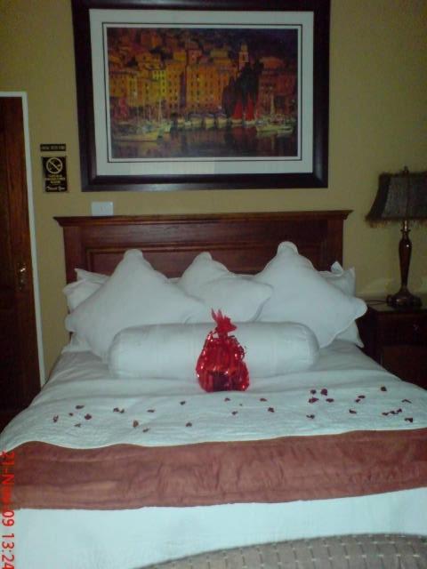 Le Cozmo Guesthouse Johannesburg Room photo